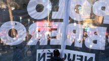 Imagen de En fotos, la concentración de organizaciones sociales en el centro de Neuquén