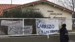 Tras las protestas de padres y alumnos, inician las obras en la Escuela 95 de Roca
