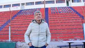 El médico que revive la época dorada del Deportivo Roca