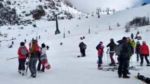 Abrieron las pistas de esquí del cerro Catedral en Bariloche