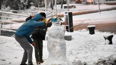 Así se disfrutó la nieve en Neuquén. Foto: Matías Subat 