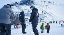 Imagen de Se desprendió una telecabina del cerro Bayo, antes de la apertura al público