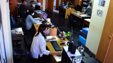 Los estatales rionegrinos tienen promociones automáticas cada dos años en las categorías inferiores, tres en las intermedias y cuatro en las superiores. Foto: Marcelo Ochoa