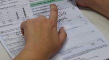 Imagen de Insólito: denunció a una empresa por mandarle una factura con un insulto