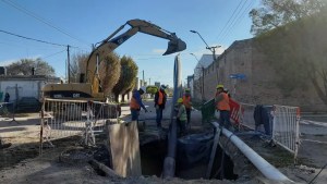 Finalizan los obras de recambio cloacal en el centro de Roca