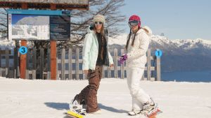Cuánto sale vestirse para ir a la nieve y qué ropa llevar a las vacaciones de invierno