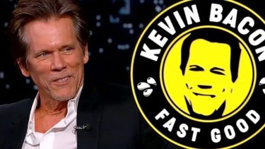 Kevin Bacon se enteró de que hay una cadena de hamburguesas con su nombre, pero no le gustó demasiado.-