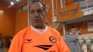 El regreso del «Pichichi»: Scioli volvió a jugar al futsal en Villa La Ñata