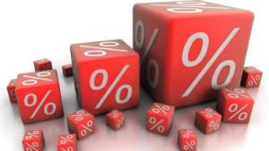 Tasas por las nubes: en los créditos no bancarios alcanzan hasta el 950% anual