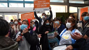 Asspur llevó la protesta al interior del Ministerio de Salud de Río Negro