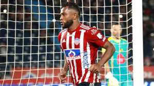 Se complicó la llegada de Borja a River por la situación económica del país