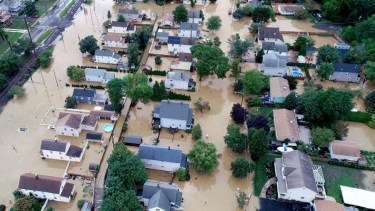 El río Piney creció casi 3,6 metros por encima de su récord histórico. Foto: Télam