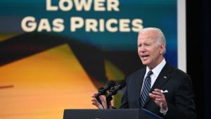 Joe Biden viaja a Medio Oriente en busca de más petróleo
