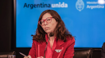 Imagen de Silvina Batakis sacó a tres directores del Banco Nación