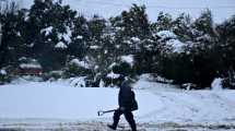 Imagen de Postales cotidianas de la nevada en Bariloche