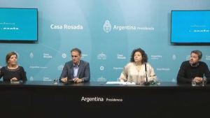 El Gobierno reveló que trabaja en un tipo de cambio diferenciado para turistas