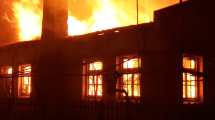 Imagen de Realizan pericias por el incendio en históricas oficinas de San Antonio Oeste