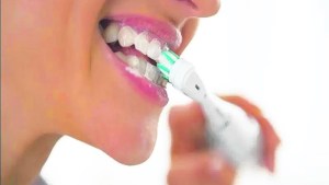 Cinco cosas que deberíamos tener en cuenta para cuidar los&nbsp;dientes