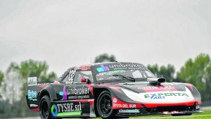 Benítez y Ochoa, entre los 10 mejores de la clasificación del TC Mouras en La PLata