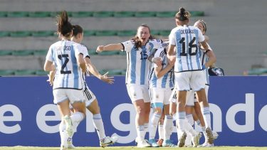 Argentina enfrentará a Venezuela desde las 21.