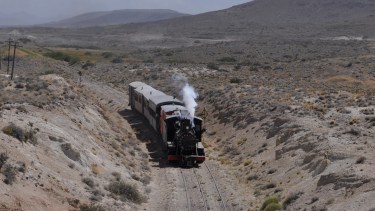 Con cuatro salidas, este invierno La Trochita vuelve a surcar la estepa en Jacobacci. Foto: José Mellado. 