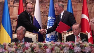 Rusia y Ucrania alcanzan su primer acuerdo: aliviará la crisis alimentaria global