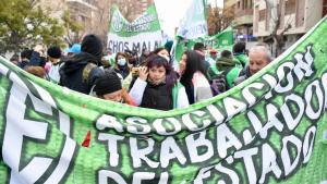 Peligran las clases: amenazan con un paro para después de las vacaciones de invierno en Neuquén