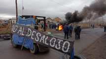 Imagen de Corte total en Ruta 65: desvían el tránsito en Roca por protesta en la Cooperativa 1° de Mayo