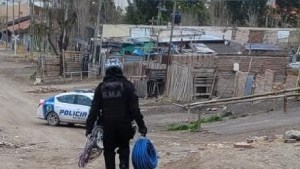 Robaron en La Reginense y la policía atrapó a los ladrones