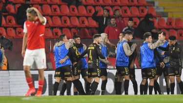 Platense festejó contra Independiente y lo llenó de dudas antes del clásico contra Racing. 