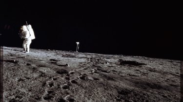 Neil Armstrong fue la primera persona en pisar el suelo lunar. Foto: National Geographic.