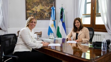 La reunión de la gobernadora y la intendenta se extendió por una hora. Foto Gentileza