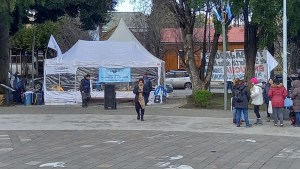 El sindicato gastronómico levantó la protesta en San Martín de los Andes