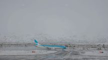 Imagen de Ya llegan a Bariloche los vuelos de Salta y se completa el esquema aéreo del invierno