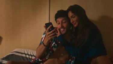 Sebastián Yatra y Antonella Pauletto se conocieron en la filmación de un video.-
