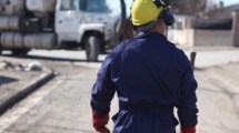 Imagen de Empleado de Aguas Rionegrinas será indemnizado, tras lesionarse cuando bajó un grupo electrógeno