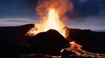 Imagen de Una impresionante erupción puso en emergencia a Islandia: muchos podrían perder todo
