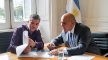Imagen de Comienza la revisión de los planes sociales y crece la tensión con las organizaciones