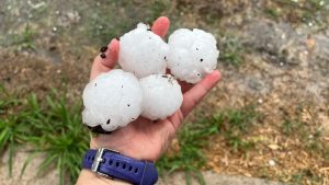 Video: Una beba de 20 meses murió en España golpeada por granizo en una gran tormenta