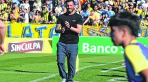 Imagen de Tevez vuelve a La Bombonera pero como DT de Central, que visita a Boca: formaciones, hora y tevé