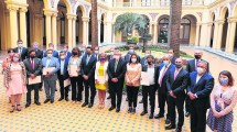 Imagen de Provincias se “blindan” ante un ajuste, con vía libre para subir impuestos