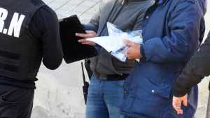 Qué es la metanfetamina, la droga que habrían encontrado en el estudio de un abogado en Roca
