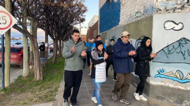 Los familiares directos de Casado. 