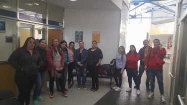 Padres del Jardín 31 de Neuquén se reunieron con autoridades del CPE. Foto: Gentileza
