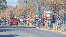 Imagen de En medio de una jornada espléndida inauguraron la bicisenda y un semáforo inclusivo en Roca