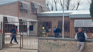 La falla en un termotanque cruzó a docentes y Educación en Neuquén