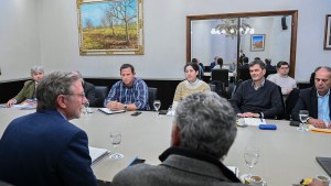 Reunión entre técnicos del campo y el secretario de Agricultura Juan Bahillo: qué temas trataron