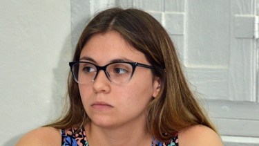 La edil Agustina Fernández expresó su malestar por la no aprobación de un proyecto de ordenanza de su autoría. (Foto Néstor Salas)