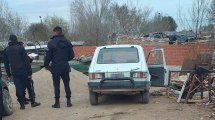 Imagen de Dispararon desde un auto, la policía los persiguió y detuvo en Roca