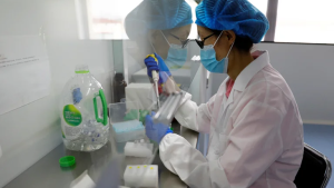 Decenas de personas contagiadas en China con nuevo virus de origen animal